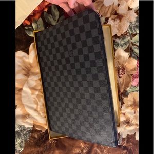 Louis Vuitton N64437 POCHETTE JOUR GM